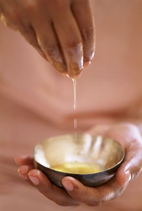 detox ayurvedico abhyanga